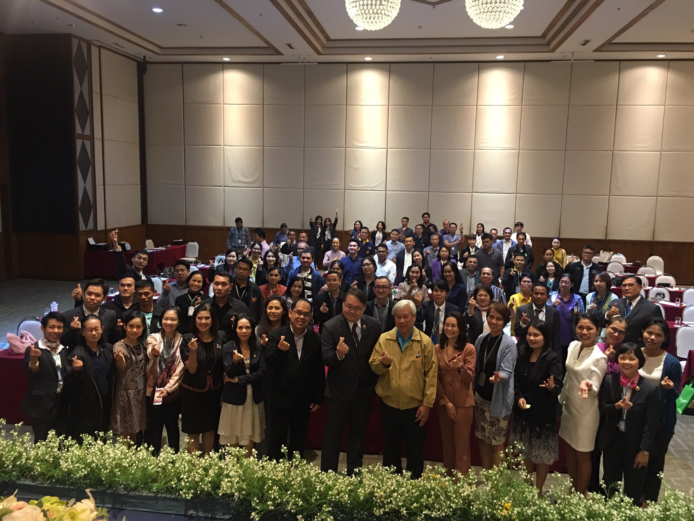 ประชุมวิชาการร่วมกับรังสีการแพทย์แห่งประเทศไทย ครั้งที่17 27-29 พ.ย. - พร้อมเข้าเยี่ยมและให้กำลังใจหน่วยงานรังสีวิทยาในพื้นที่จังหวัดอุบลราชธานีระหว่างวันที่ 25-26 พฤศจิกายน 2562 24